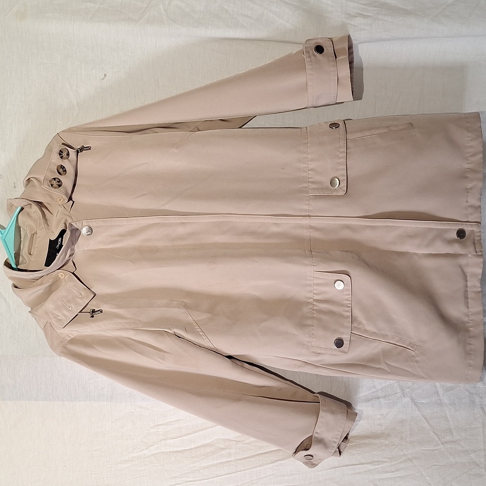 Beige Rain Jacket With Hood And Snap Detailing, Sz 10, NWOT
